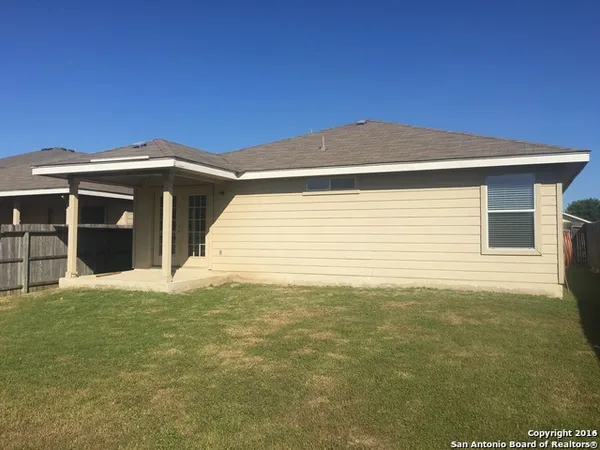 $1,700 | 9710 Country Shadow, San Antonio, TX 78254
