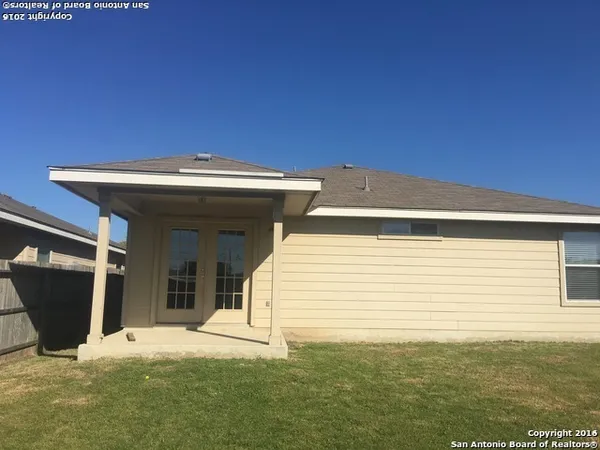$1,700 | 9710 Country Shadow, San Antonio, TX 78254
