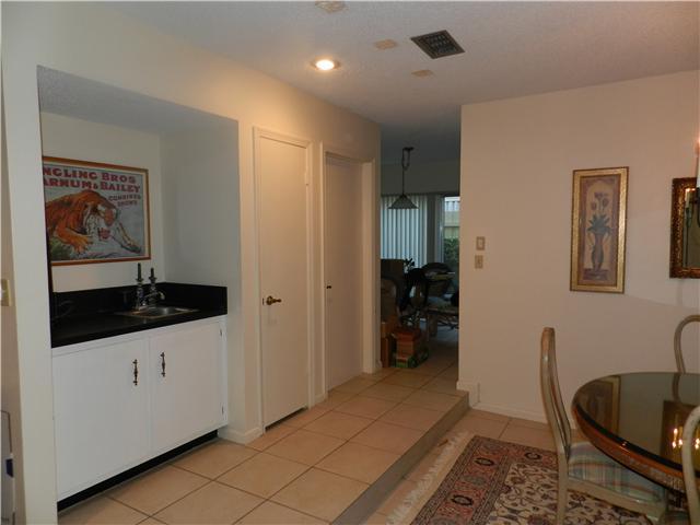 22390 Treetop Circle Boca Raton, FL 33433 - Photo 3 of 17 Additional Photo