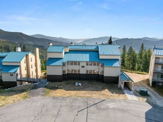 $429,000 | 28600 North Mt Spokane Park Drive, Unit 511, Mead, WA 99021