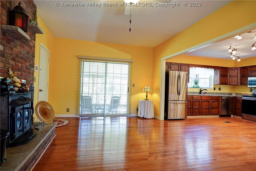107 Bryant Lake Road Charleston, WV 25313 - Photo 11 of 28 Gallery Image 11