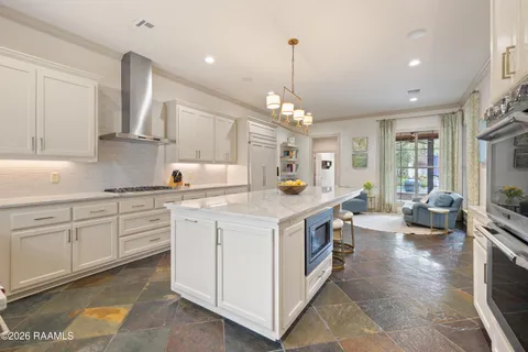 $995,000 | 115 Flagstone Court, Lafayette, LA 70503