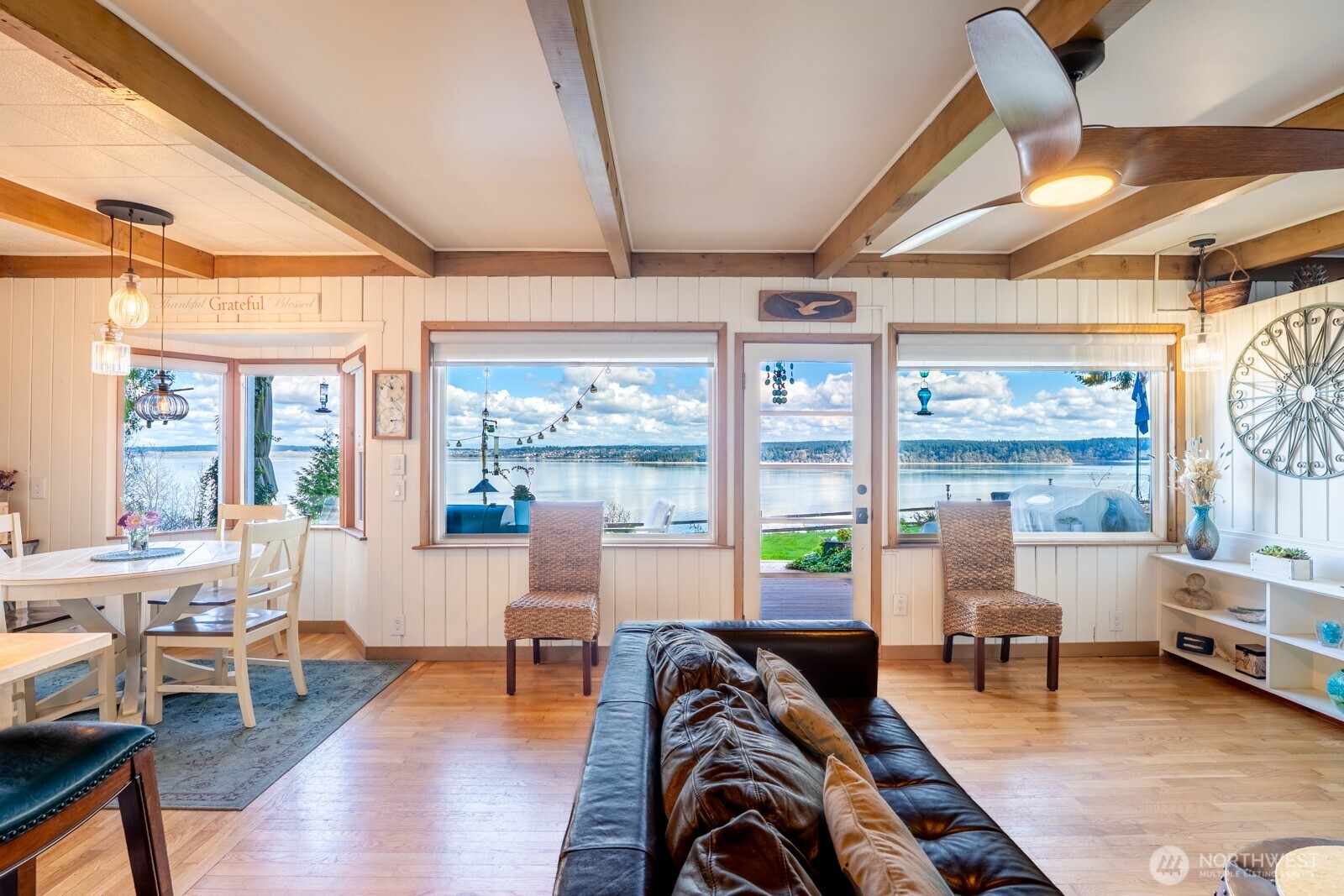 9513 Villa Beach Road Anderson Island, WA 98303 - Photo 14 of 37 Gallery Image 14
