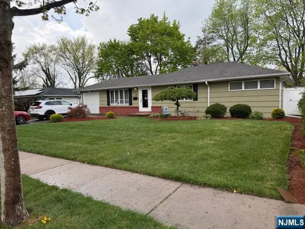 $749,900 | 339 Fifth Avenue, River Edge, NJ 07661