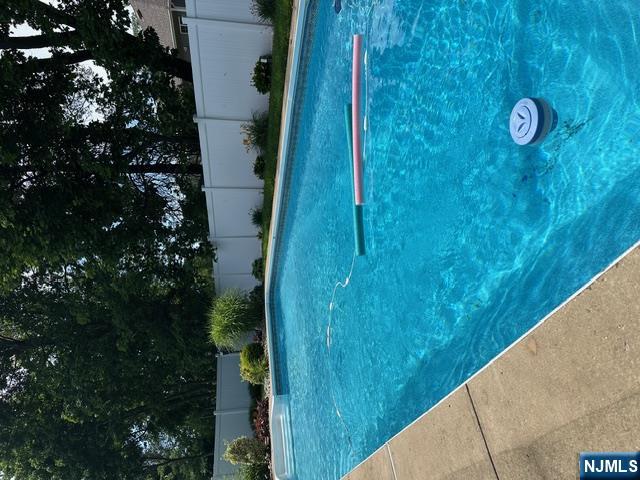 339 Fifth Avenue River Edge, NJ 07661 - Photo 5 of 6
