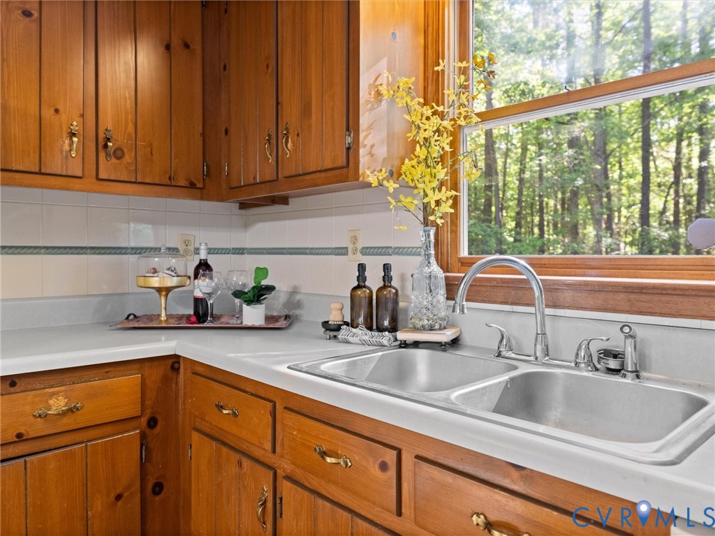 2750 Red Lane Road Powhatan, VA 23139 - Photo 9 of 50 Gallery Image 9