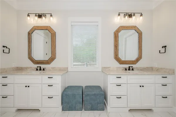 $879,900 | 2047 Pebble Bend Drive, College Station, TX 77845