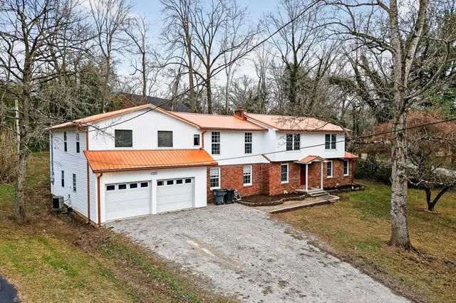 $525,000 | 1360 Charles Street, Cookeville, TN 38506