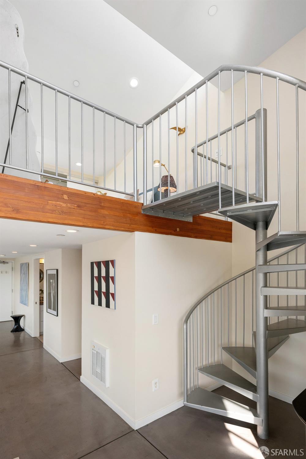 1325 Indiana Street, Unit 301 San Francisco, CA 94107 - Photo 22 of 41 a view of entryway and hall with wooden floor
