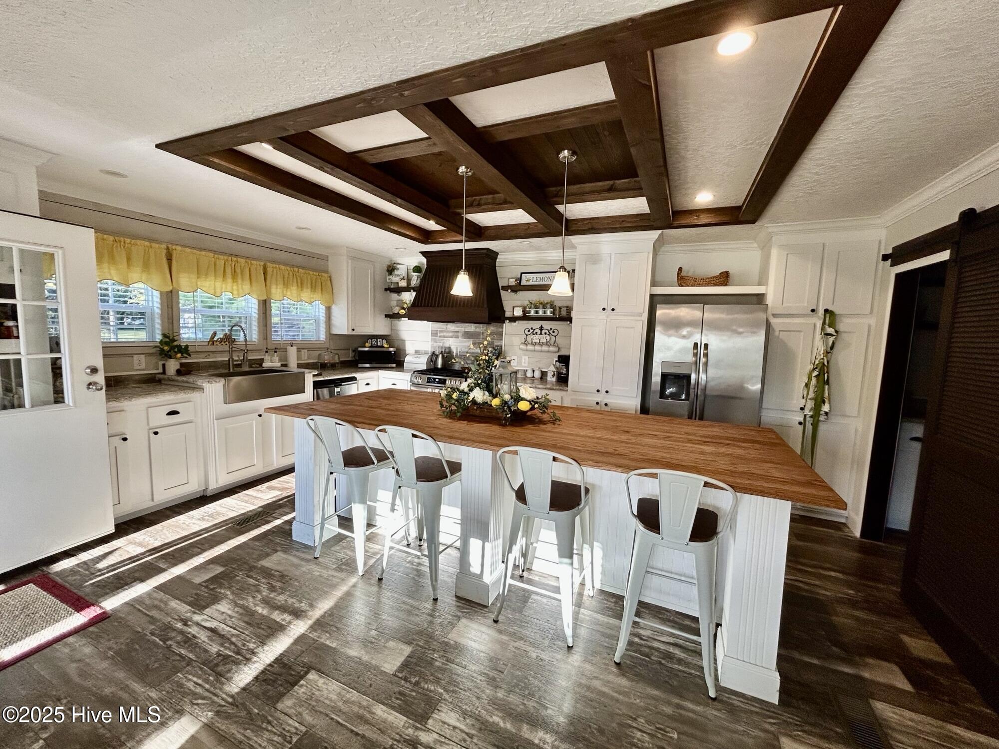 14481 Airbase Road Maxton, NC 28364 - Photo 4 of 24 IMG_6994