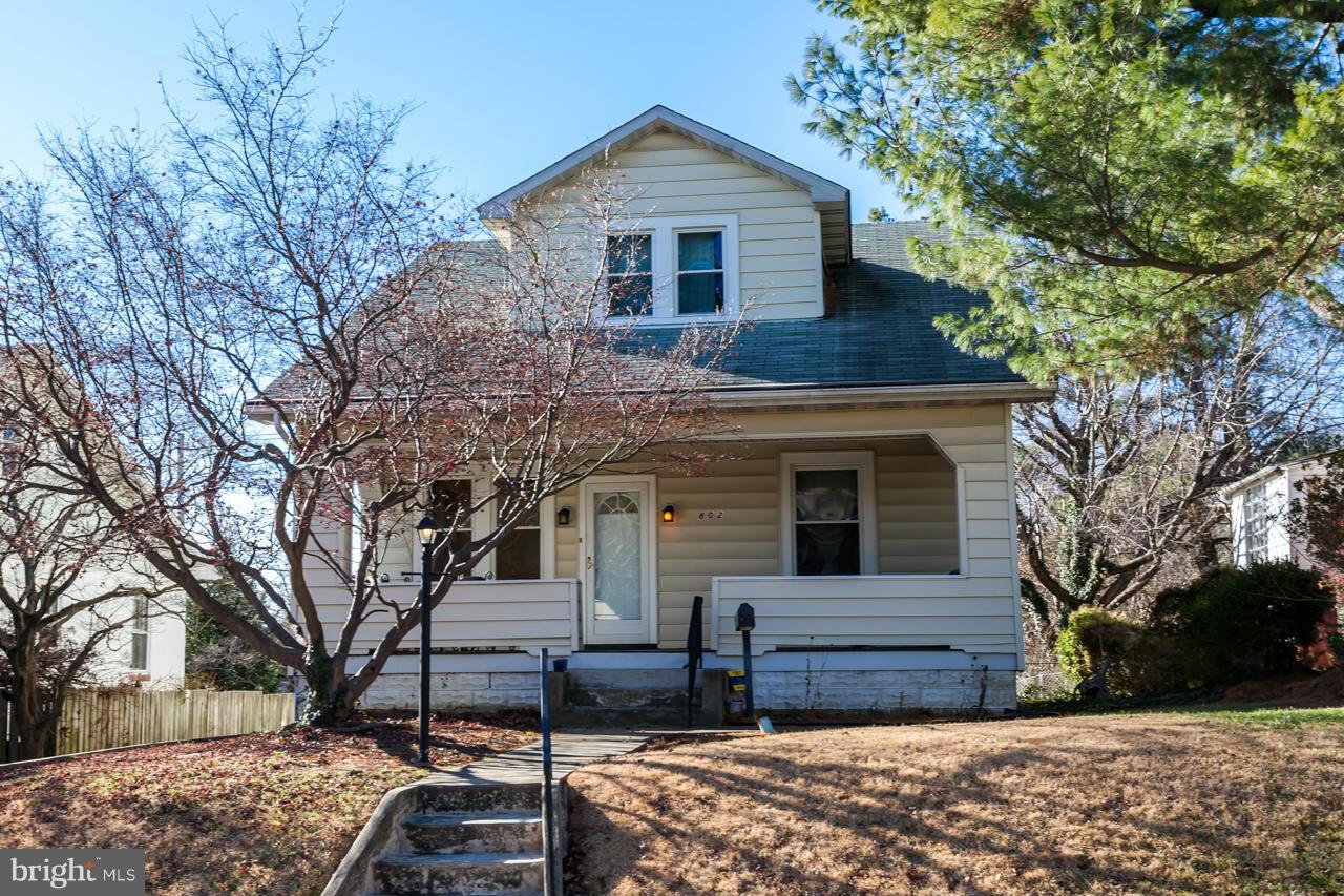 802 Warwick Road Baltimore, MD 21229 - Photo 1 of 30 Exterior (Front)
