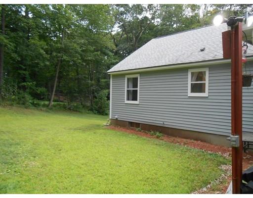 390 Brookfield Road Brimfield, MA 01010 - Photo 15 of 23