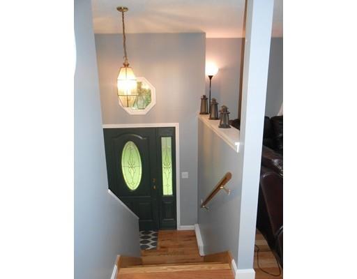 390 Brookfield Road Brimfield, MA 01010 - Photo 4 of 23