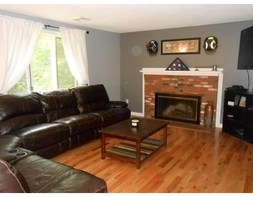 390 Brookfield Road Brimfield, MA 01010 - Photo 5 of 23