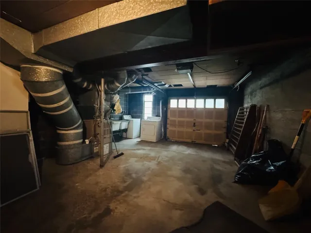 $1,200 | 43 Howard Avenue, Unit 1, Binghamton, NY 13904