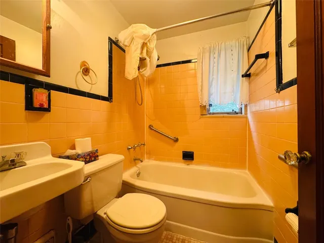 $1,200 | 43 Howard Avenue, Unit 1, Binghamton, NY 13904