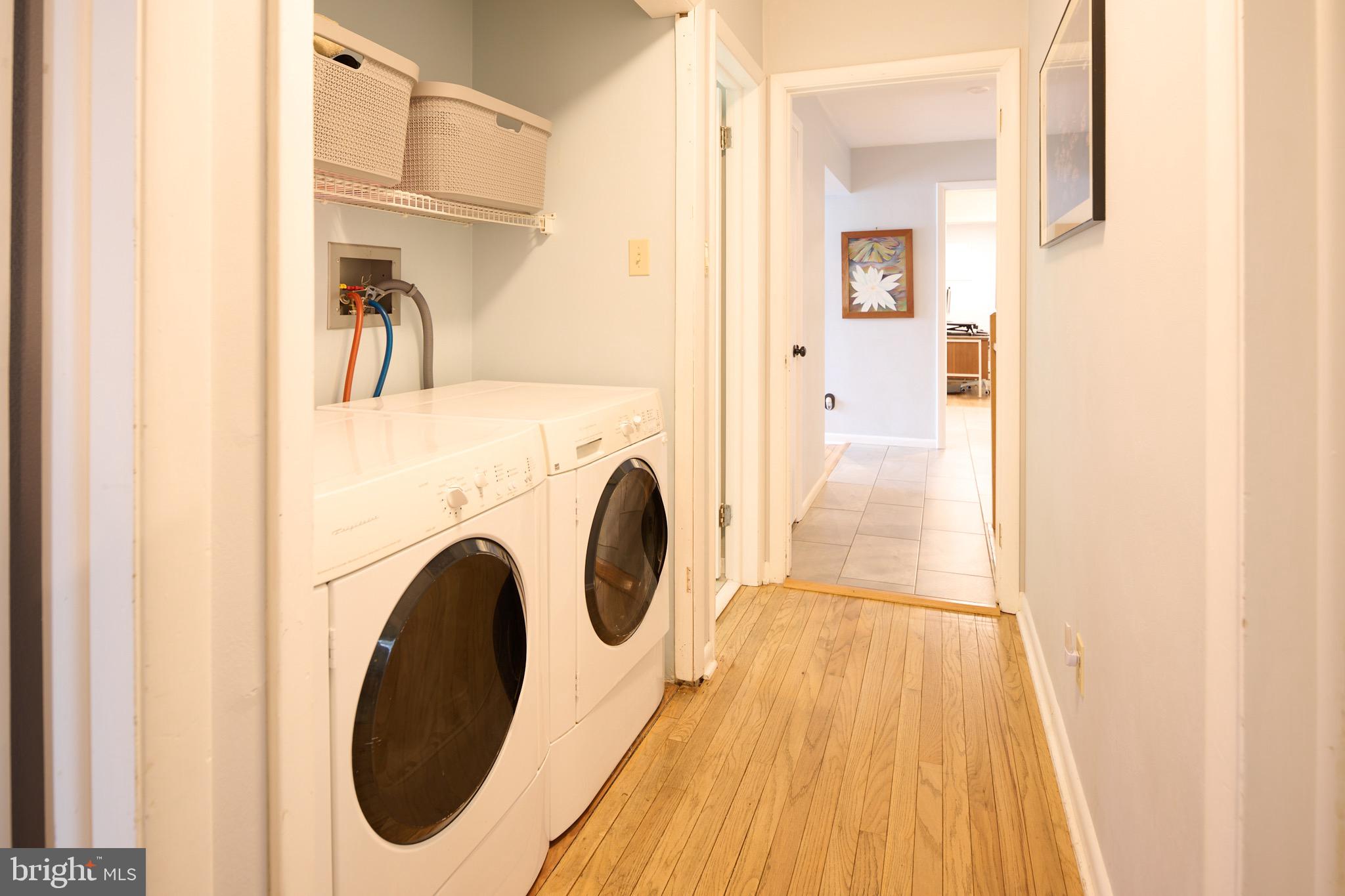 1612 Elizabeth Road State College, PA 16801 - Photo 30 of 71 Laundry...on....the...go...