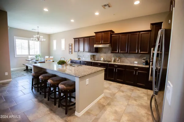 $3,500 | 6331 South Fresno Street, Chandler, AZ 85249