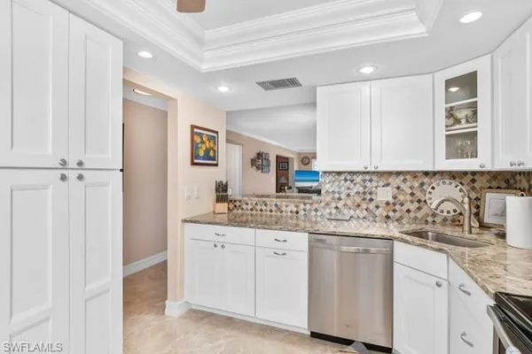 $5,500 | 4300 Belair Lane, Unit 1, Naples, FL 34103