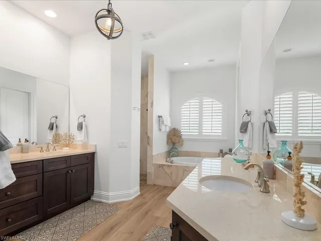 $3,750,000 | 1812 Maywood Court, Marco Island, FL 34145