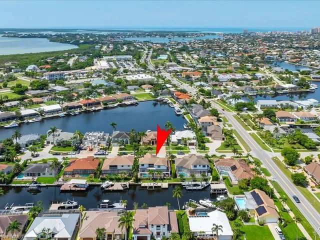 $3,750,000 | 1812 Maywood Court, Marco Island, FL 34145