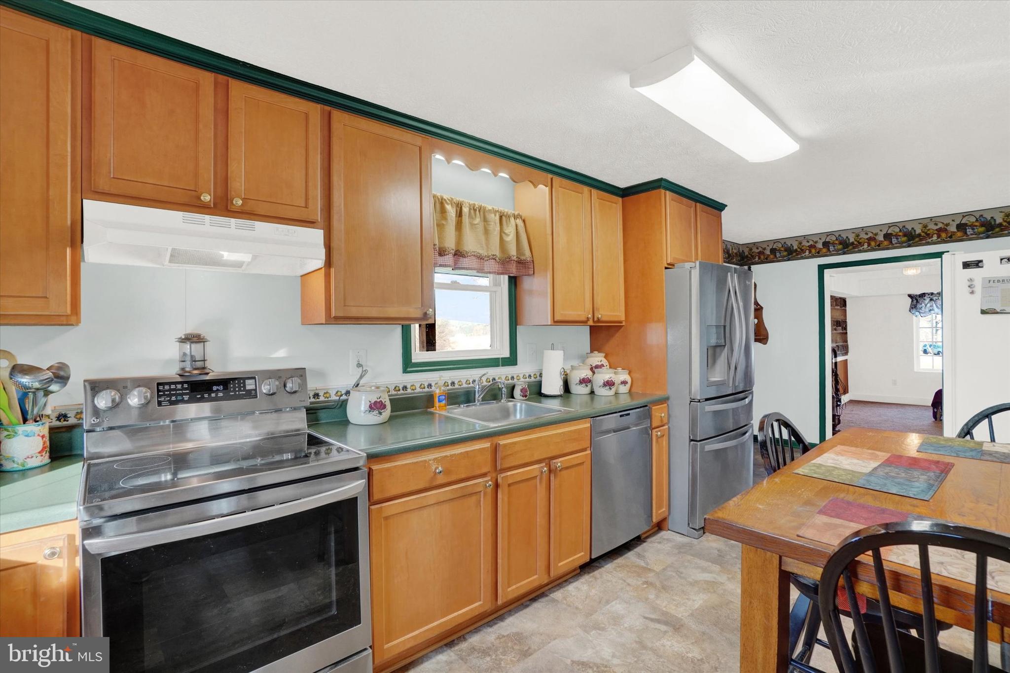 560 Fawn Grove Road Fawn Grove, PA 17321 - Photo 4 of 29 Kitchen