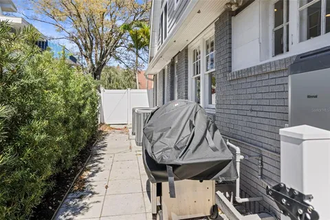 $1,500,000 | 800 18th Avenue North, St. Petersburg, FL 33704