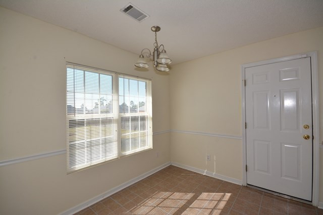 4513 Castle Rock Road Augusta, GA 30909 - Photo 6 of 19 Breakfast area