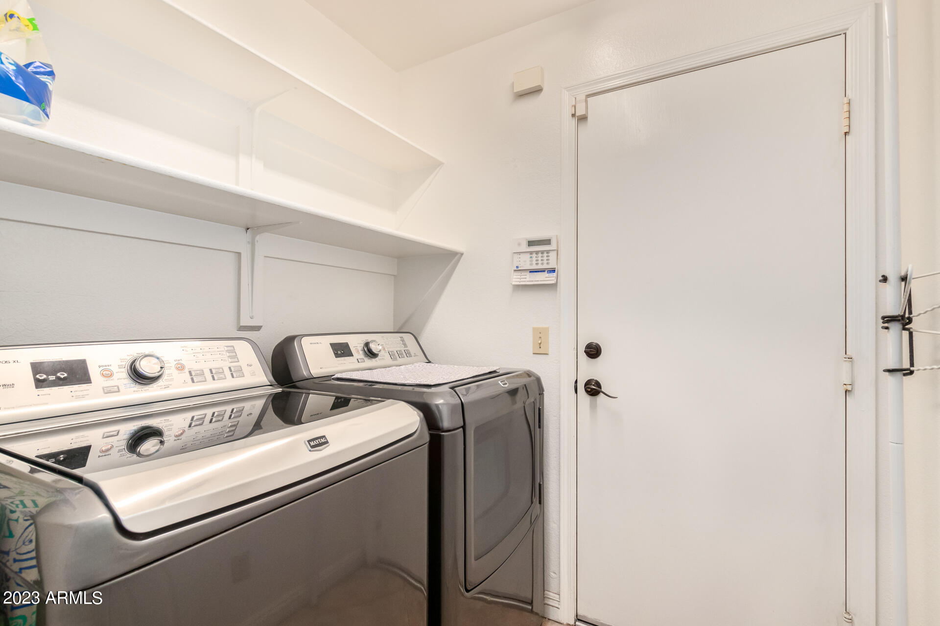 7602 West Calavar Road Peoria, AZ 85381 - Photo 38 of 44 Laundry Room