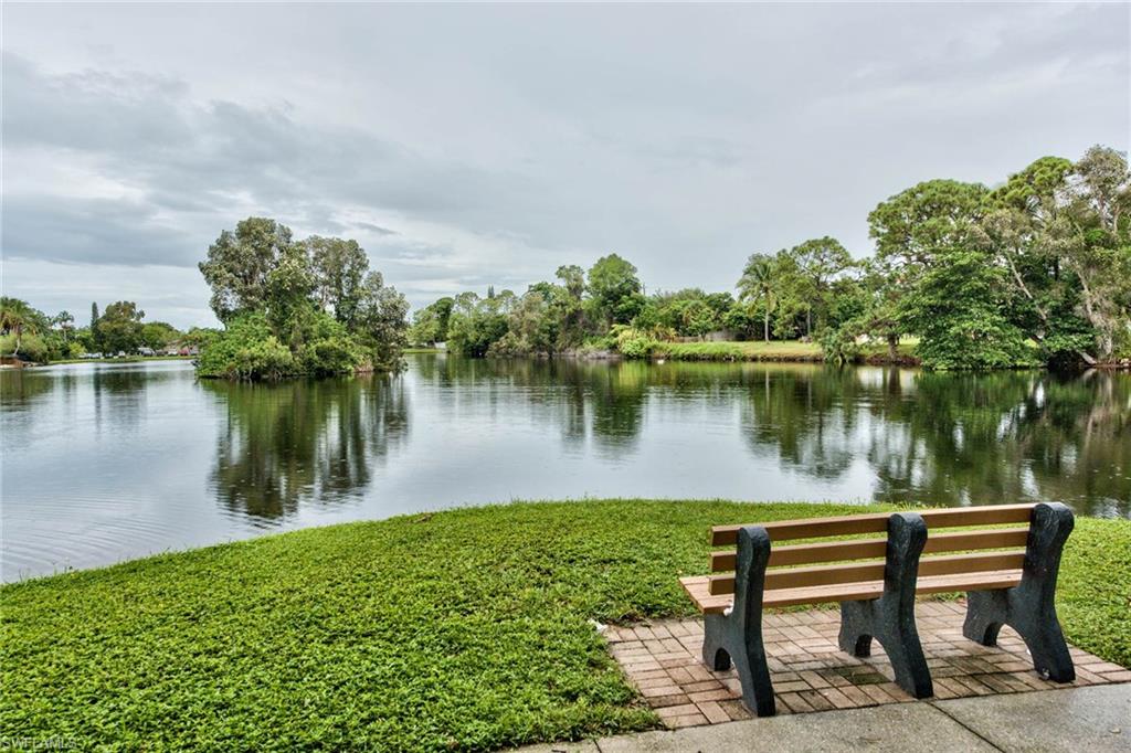 1300 Rordon Avenue Naples, FL 34103 - Photo 3 of 17 Gallery Image 3