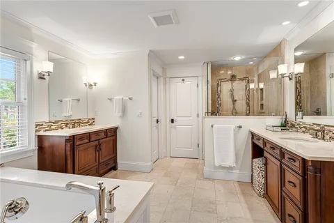 $3,450,000 | 204 Rumstick Road, Barrington, RI 02806