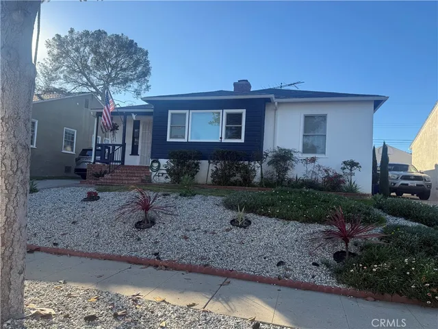 $6,950 | 7407 Dunfield Avenue, Los Angeles, CA 90045