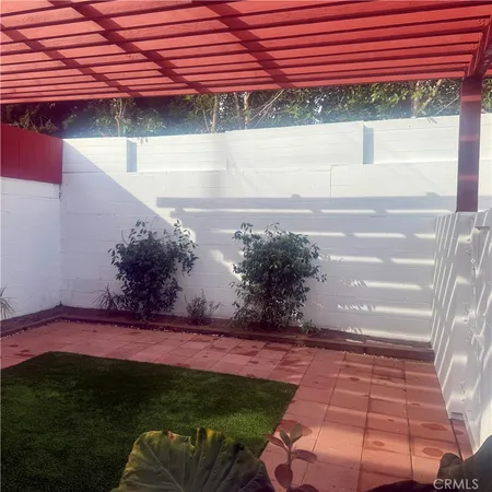 $6,200 | 7407 Dunfield Avenue, Los Angeles, CA 90045