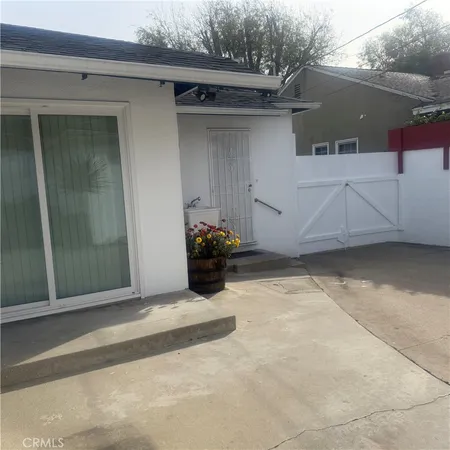 $6,200 | 7407 Dunfield Avenue, Los Angeles, CA 90045