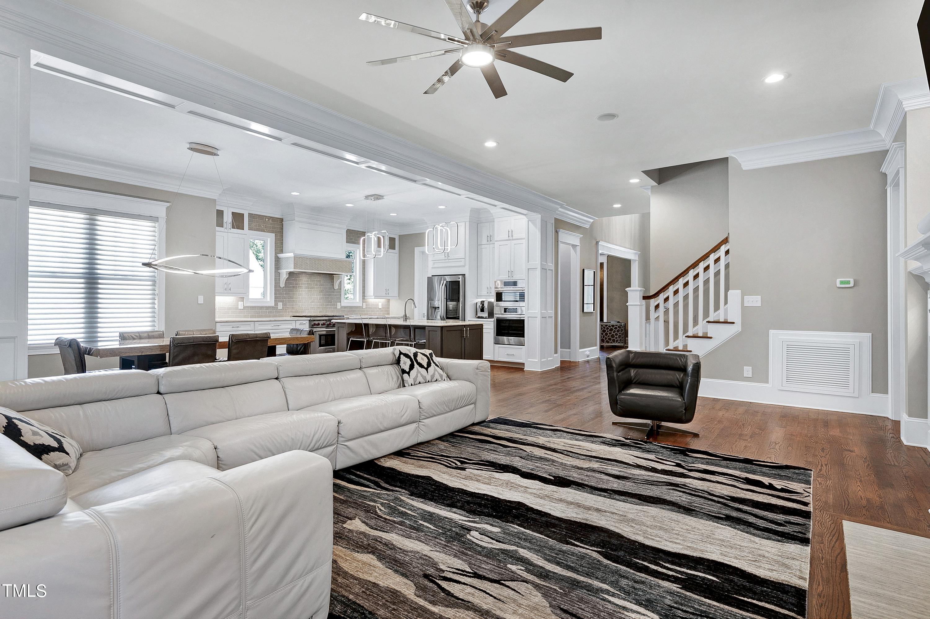 3315 Lake Boone Trail Raleigh, NC 27607 - Photo 23 of 80 Scene-18