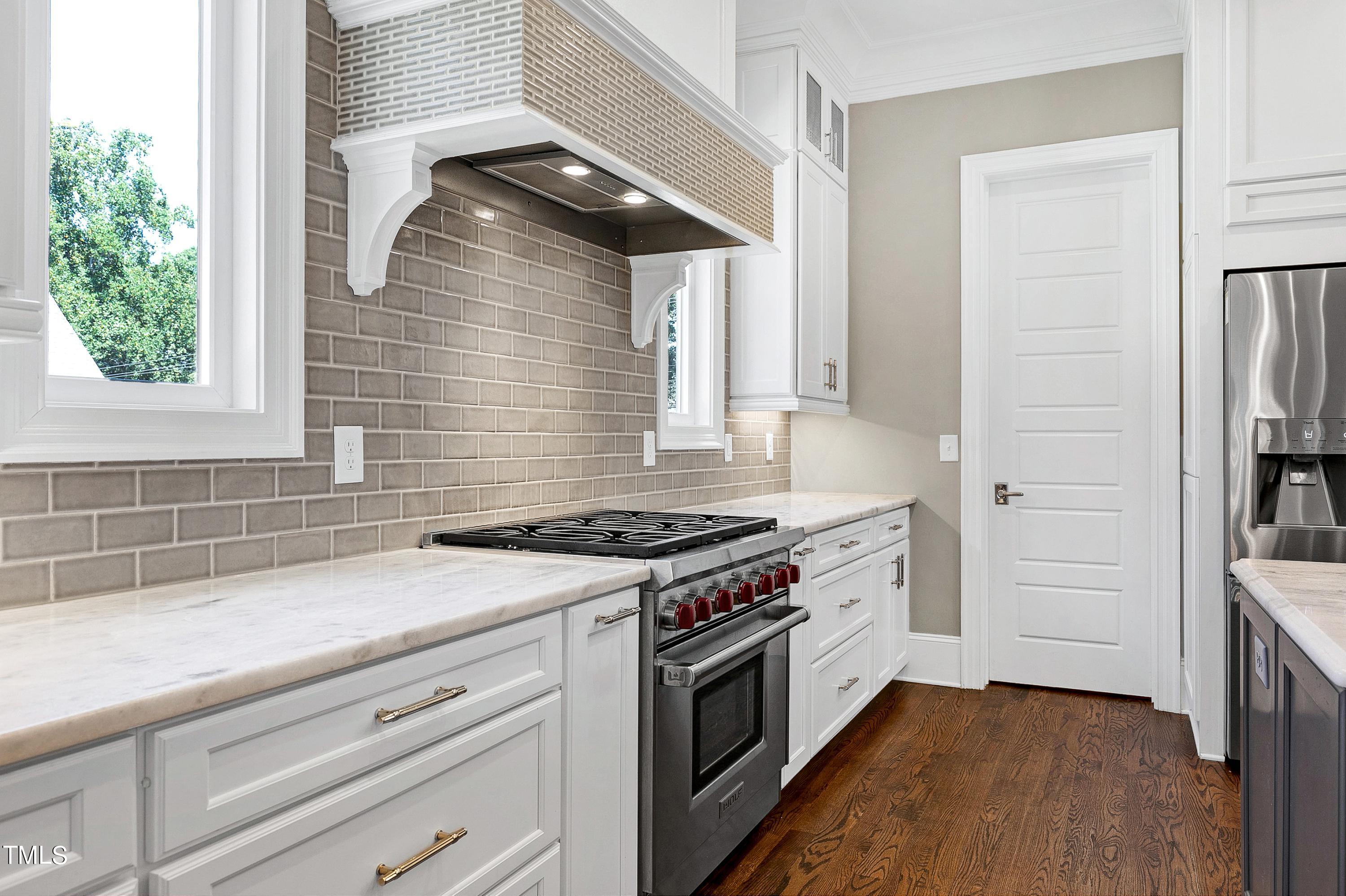 3315 Lake Boone Trail Raleigh, NC 27607 - Photo 27 of 80 Scene-22