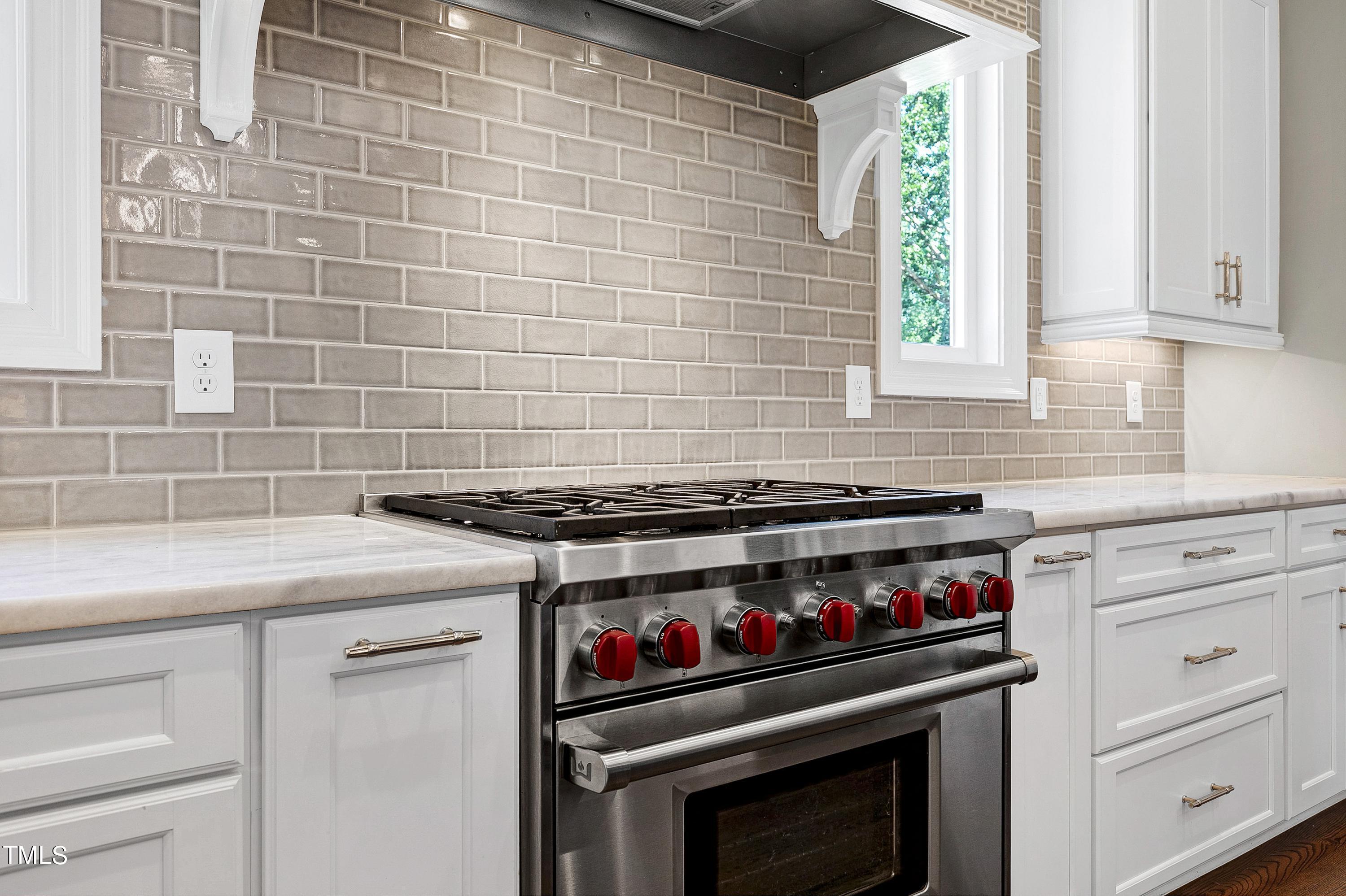 3315 Lake Boone Trail Raleigh, NC 27607 - Photo 28 of 80 Scene-23