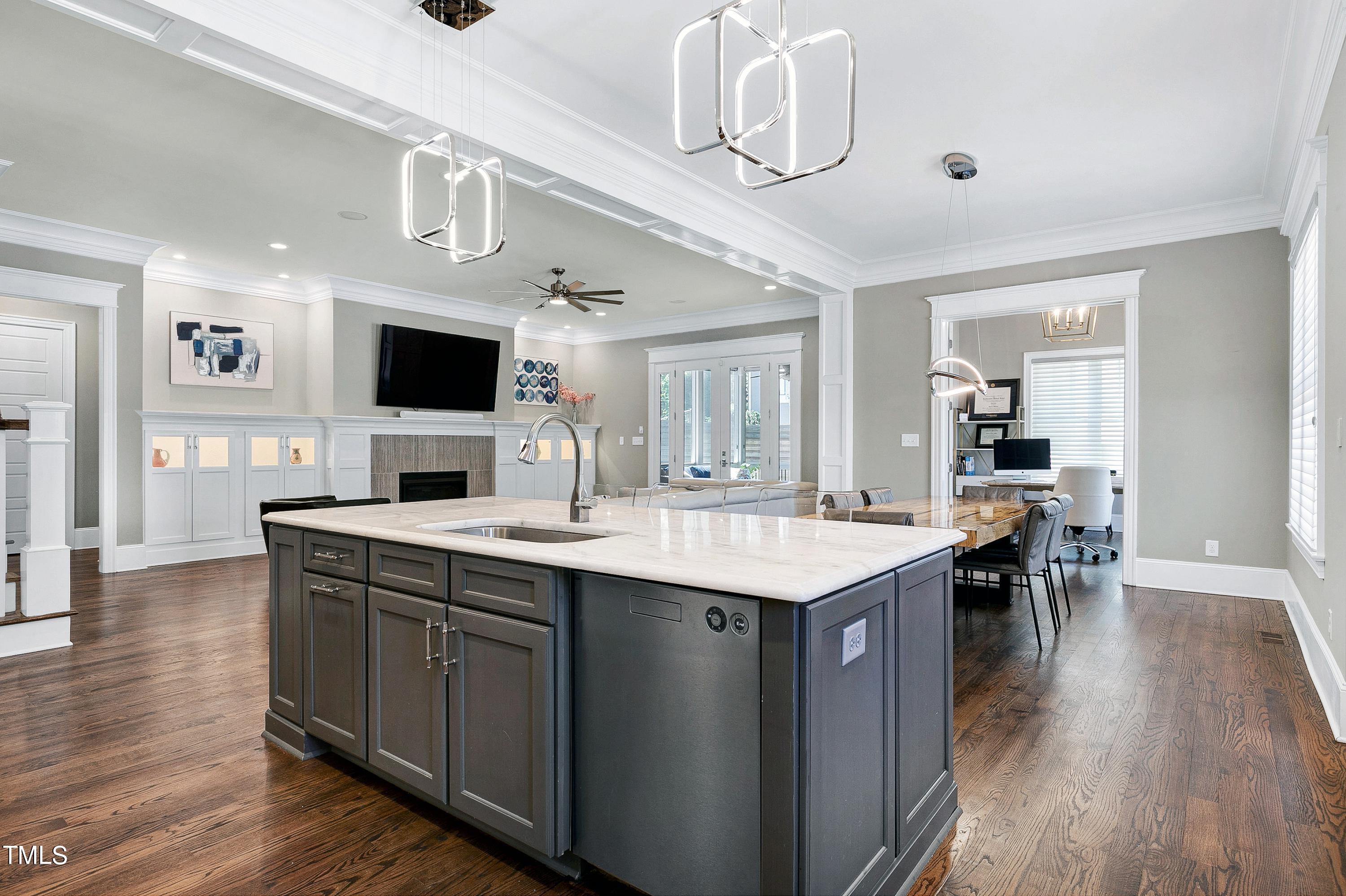 3315 Lake Boone Trail Raleigh, NC 27607 - Photo 29 of 80 Scene-24