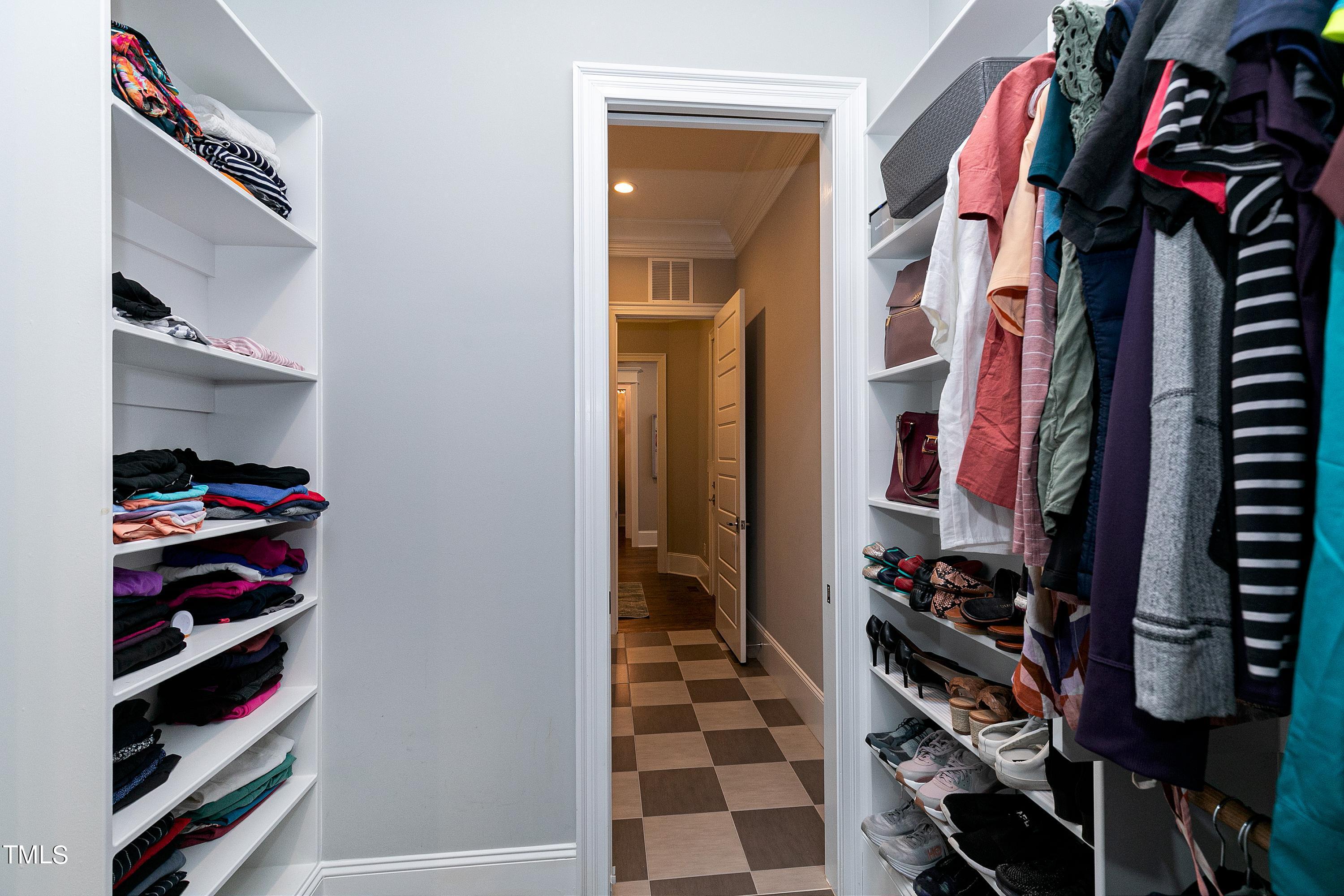 3315 Lake Boone Trail Raleigh, NC 27607 - Photo 45 of 80 Scene-41