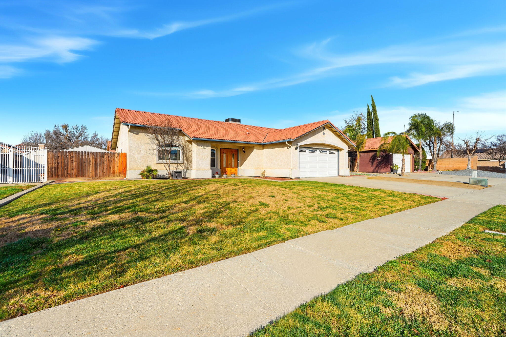 952 Scotland Street Lemoore, CA 93245 - Photo 3 of 53 Front