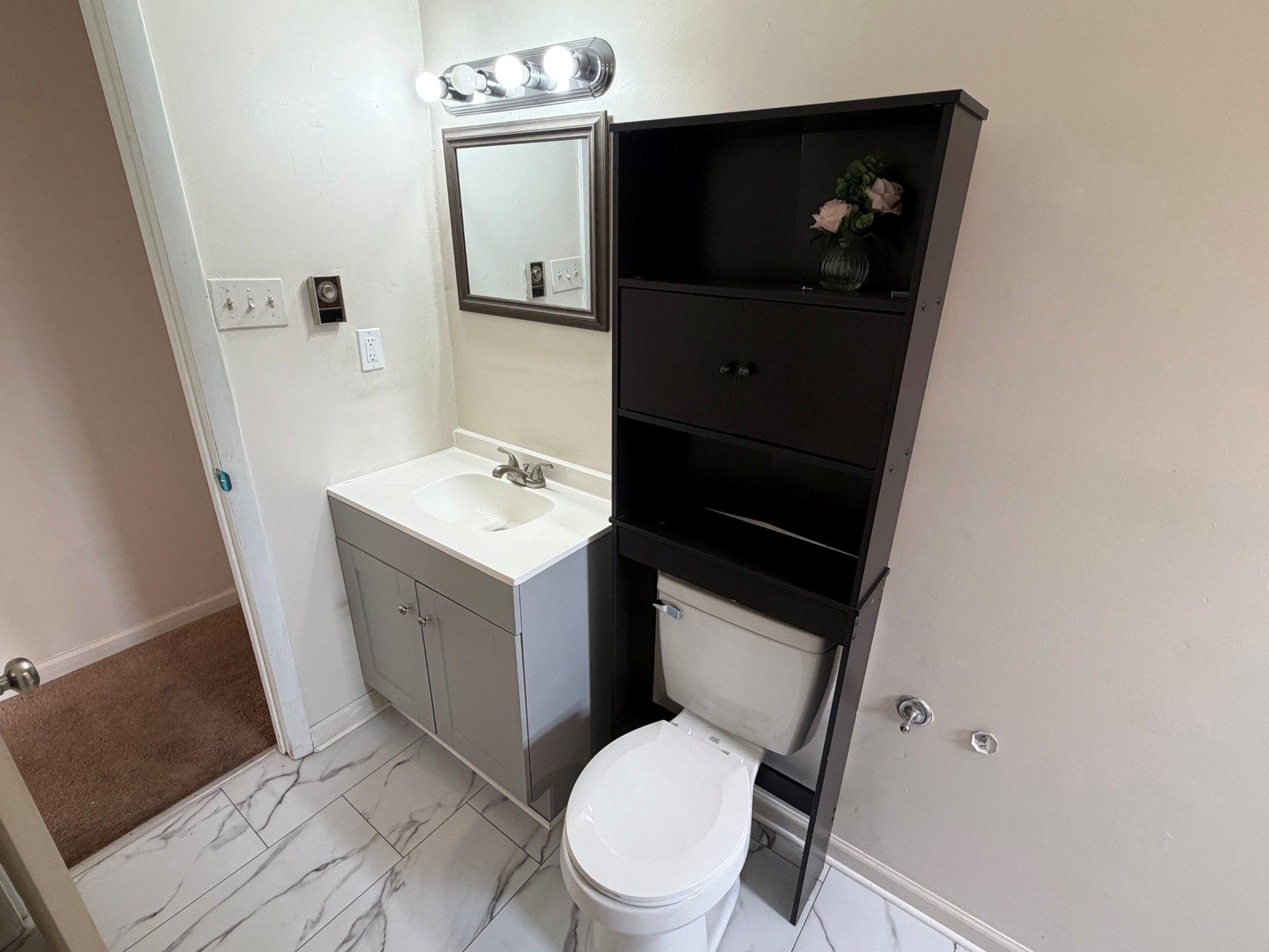114 East Ruddle Street Coaldale, PA 18218 - Photo 12 of 29 First Floor Apartment Bathroom