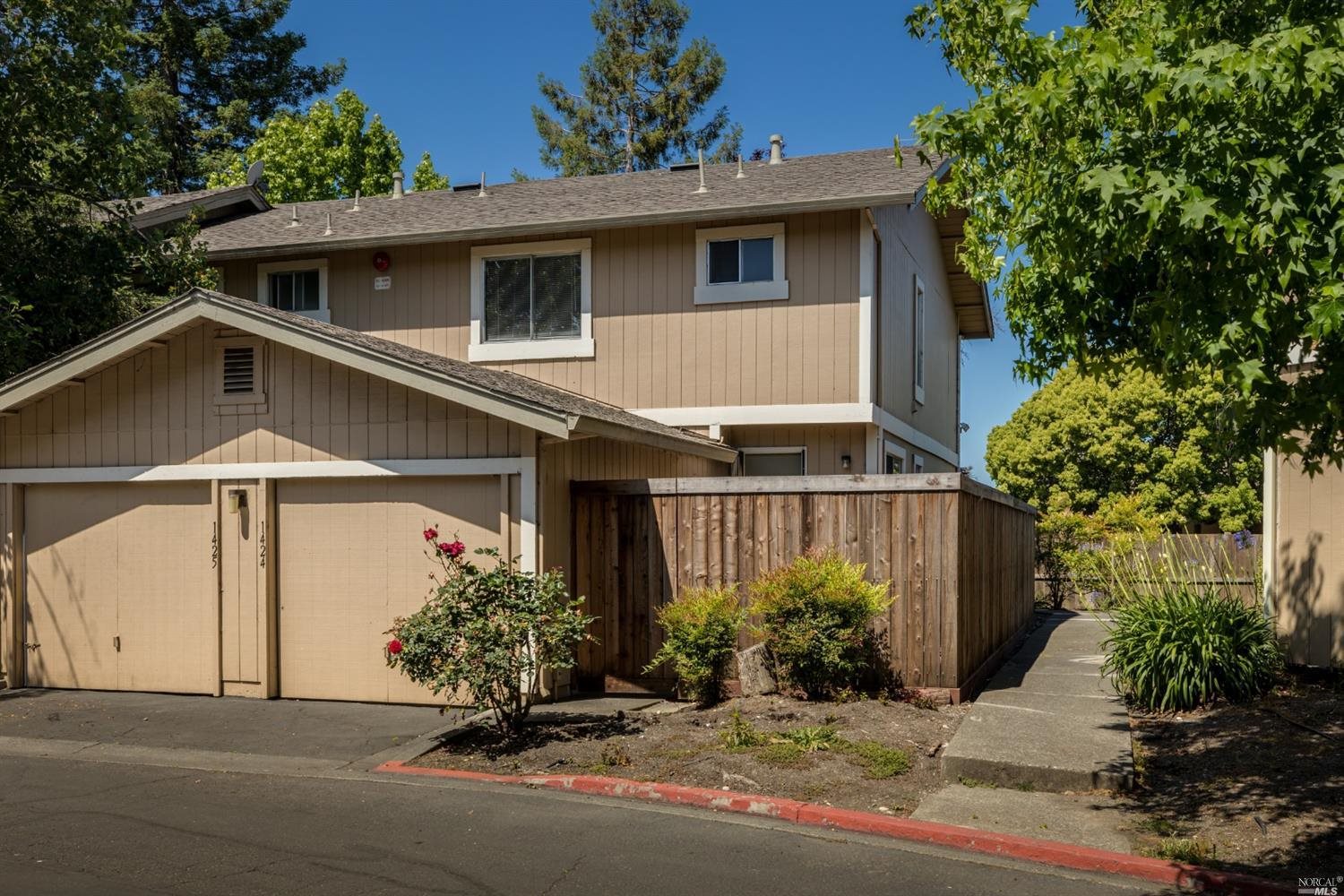 1424 Gold Way Rohnert Park, CA 94928 - Photo 1 of 1 Gallery Image 1