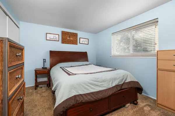 $345,000 | 224 Wallace Drive, Saline, MI 48176