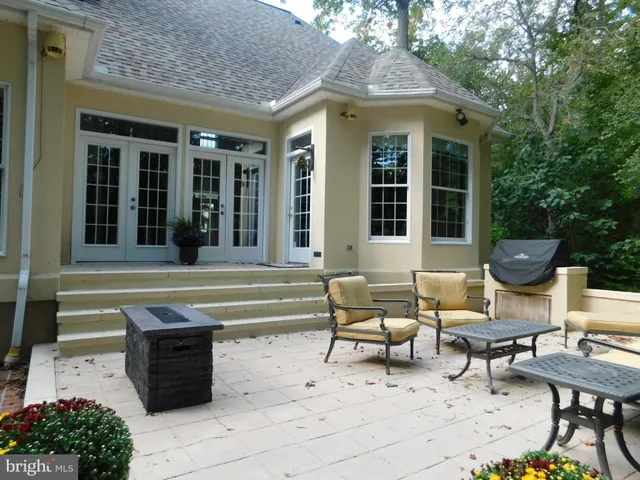 $700,000 | 28 Baltray Road, Dover, DE 19904