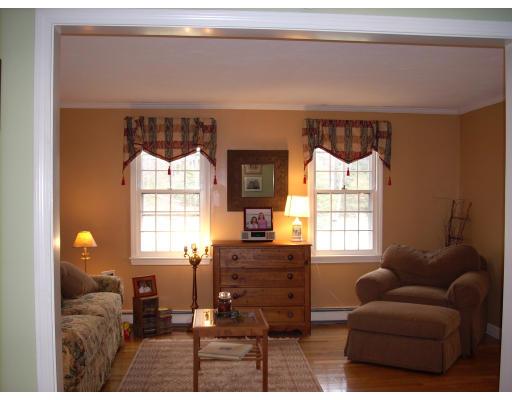 83 Great Rock Road Hanover, MA 02339 - Photo 3 of 7 Gallery Image 3