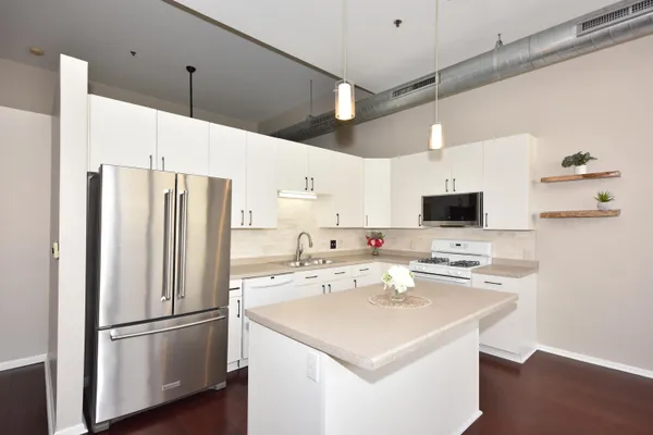 $225,000 | 1924 North Hubbard Street, Unit 215, Milwaukee, WI 53212