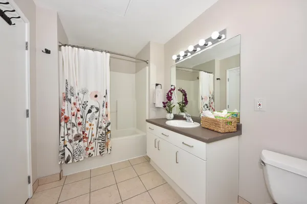 $225,000 | 1924 North Hubbard Street, Unit 215, Milwaukee, WI 53212