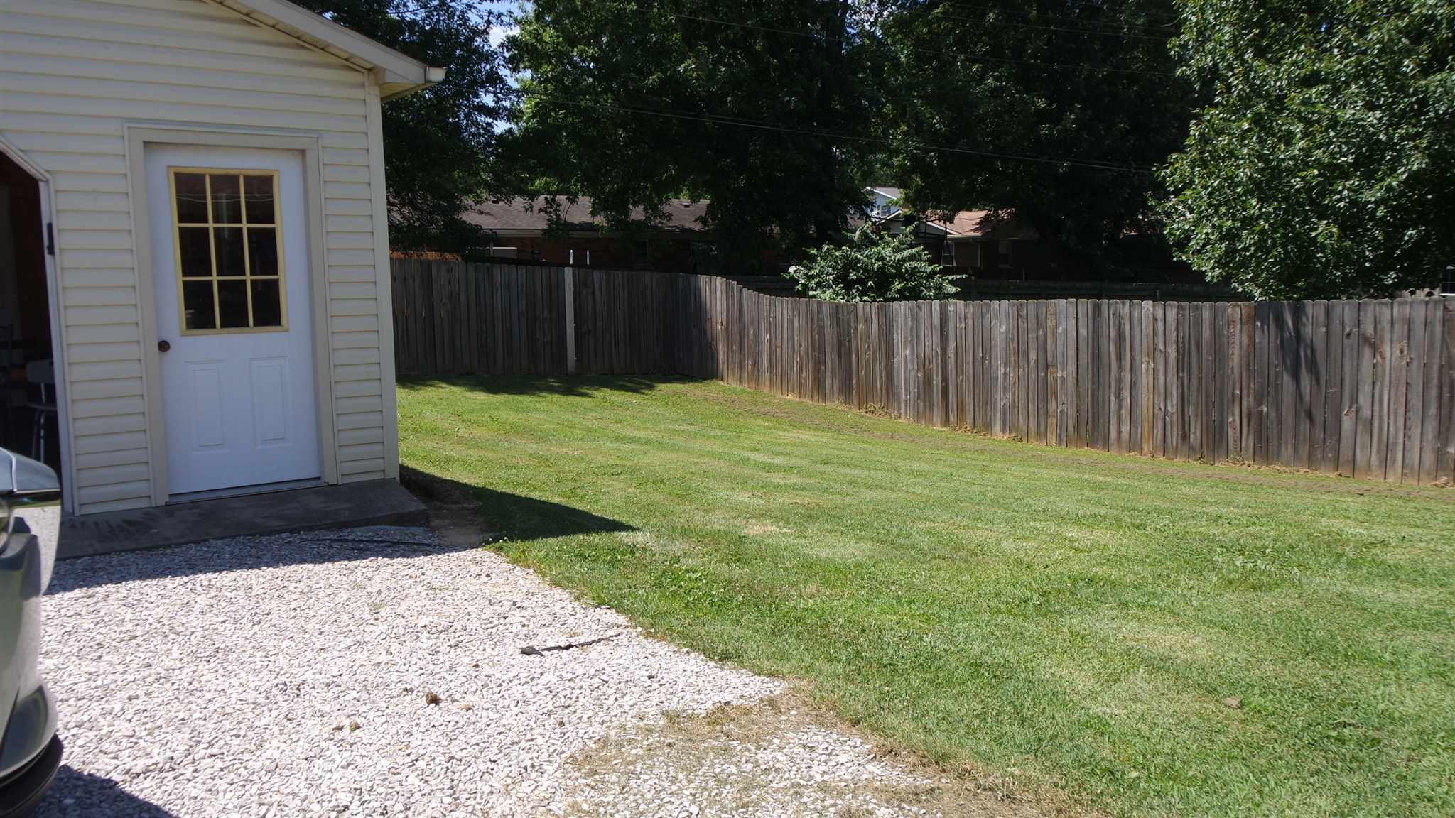 801 Smith Road Mount Vernon, IN 47620 - Photo 13 of 14 Gallery Image 13