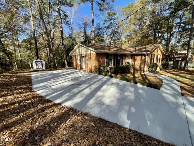 $1,625 | 7761 Brookdale Drive, Raleigh, NC 27616