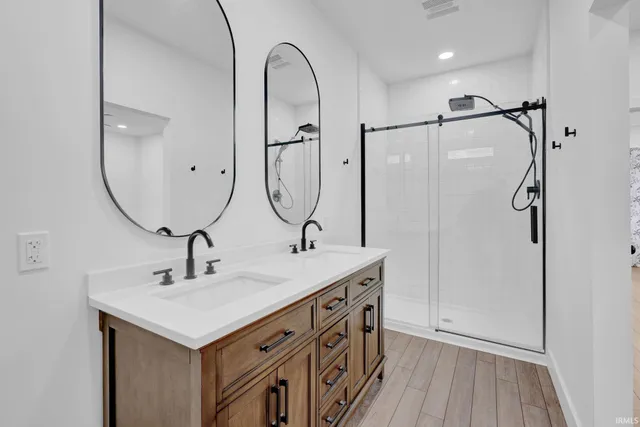 $249,900 | 2435 I Street, Bedford, IN 47421